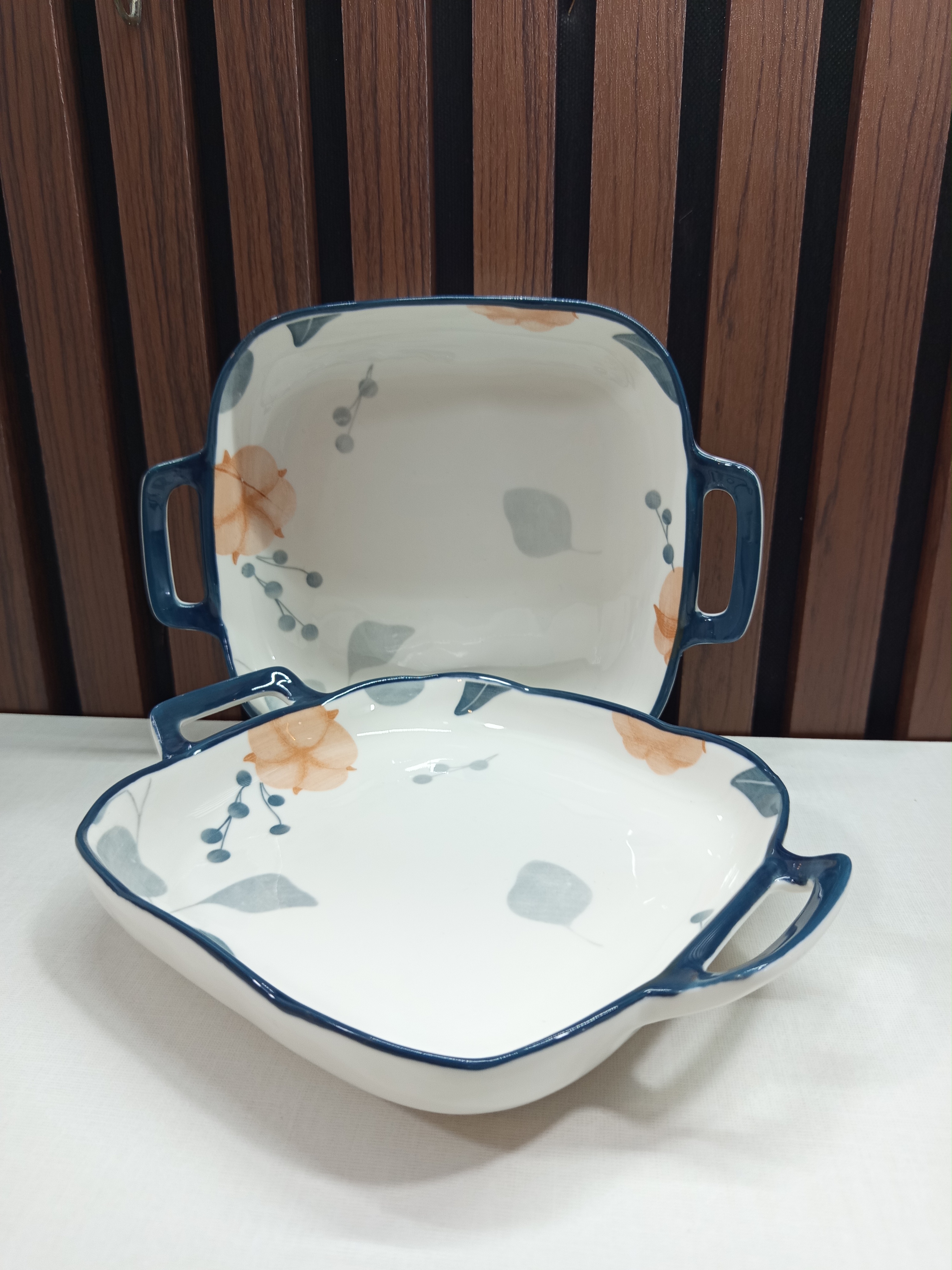 بشقاب سرامیک مربع دسته دار طرح گل